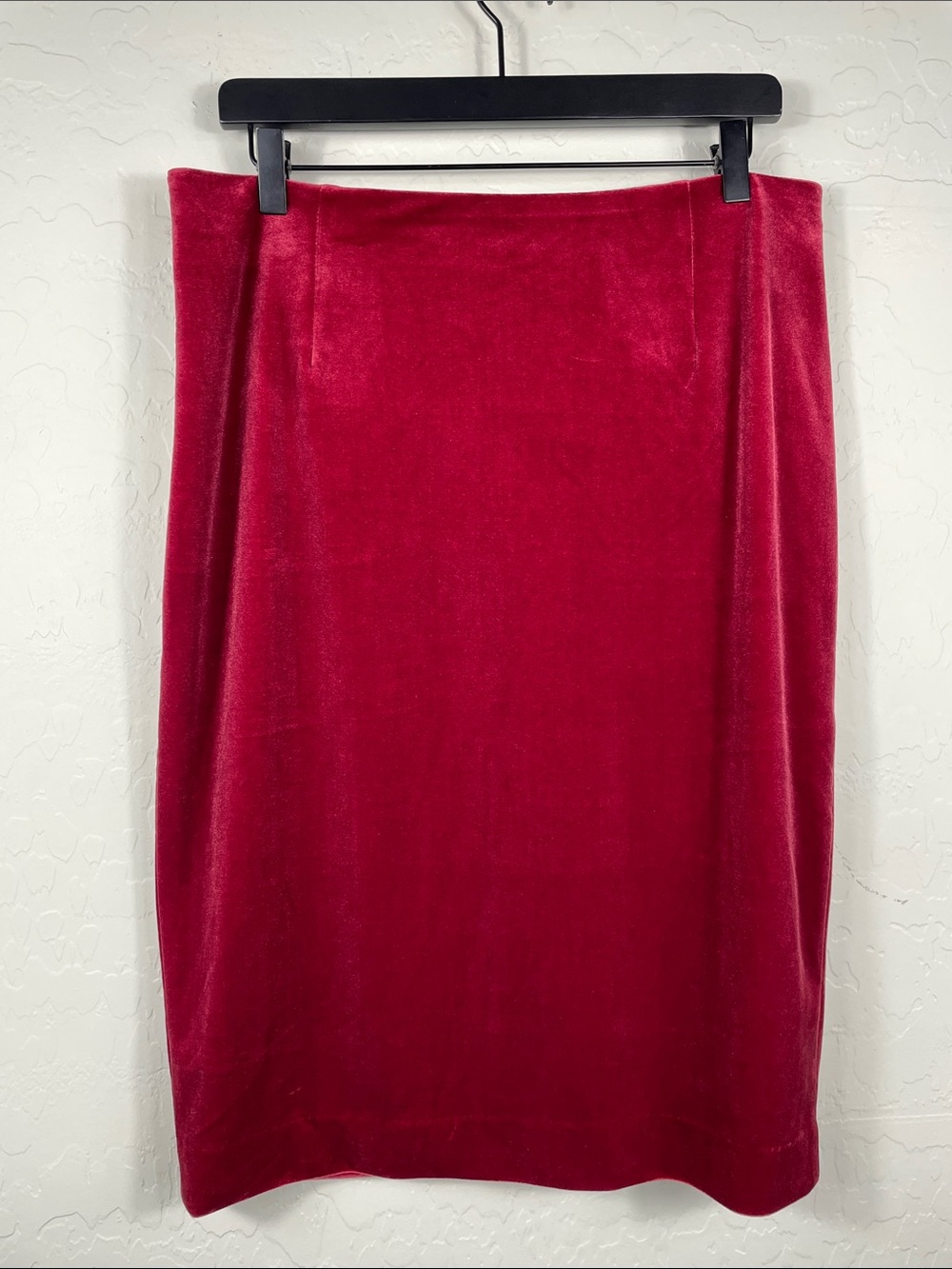 White House Black Market Red Velvet Pencil Skirt